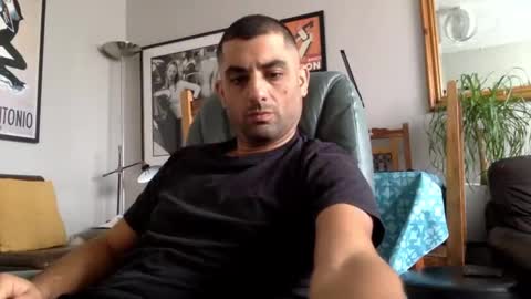 Snapshot of starpizzle chatting on October 11, 12:04 pm Starpizzle online show from October 11, 12:04 pm