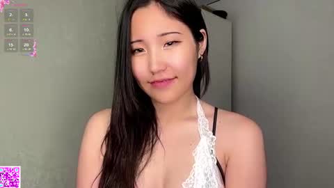 Snapshot of starrorellana chatting on July 20, 6:06 am Sabrina online show from July 20, 6:06 am