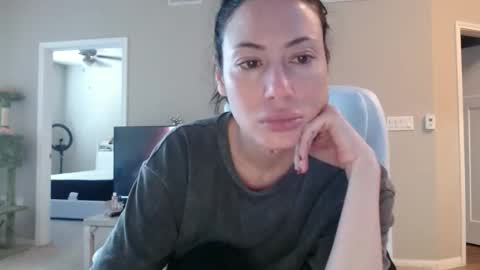 Snapshot of starseedgem chatting on March 20, 8:03 pm starseedgem online show from March 20, 8:03 pm