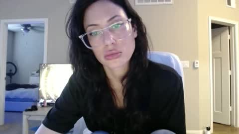 Snapshot of starseedgem chatting on March 27, 9:03 pm starseedgem online show from March 27, 9:03 pm