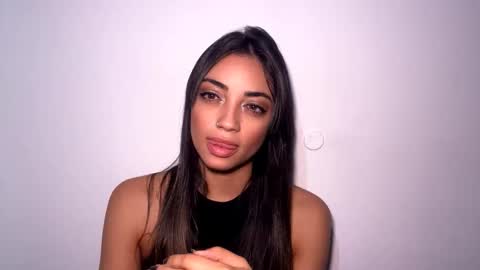 Snapshot of stasiakopiasz chatting on March 26, 11:05 am Mia online show from March 26, 11:05 am