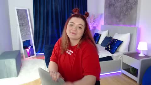 Snapshot of stasynickols chatting on February 4, 9:31 pm stasynickols online show from February 4, 9:31 pm