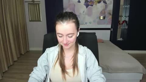 Snapshot of stasystew chatting on September 30, 3:00 am StasyStew online show from September 30, 3:00 am