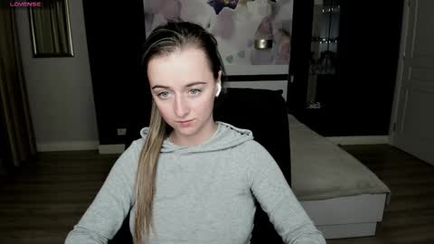 Snapshot of stasystew chatting on October 5, 9:02 pm StasyStew online show from October 5, 9:02 pm