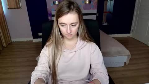 Snapshot of stasystew chatting on October 24, 8:22 am StasyStew online show from October 24, 8:22 am