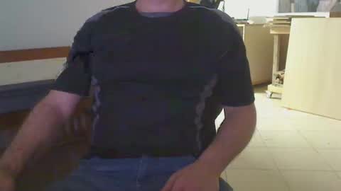 Snapshot of stefan2580 chatting on March 10, 8:56 pm Stefan online show from March 10, 8:56 pm