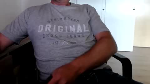 Snapshot of stefan2580 chatting on September 14, 8:13 am Stefan online show from September 14, 8:13 am
