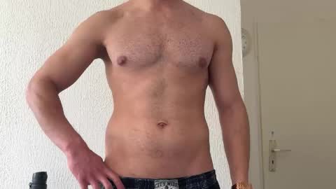 Stefan online show from June 7, 3:49 pm