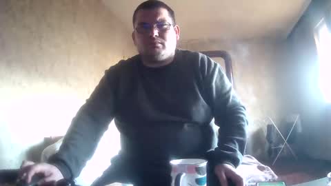 Snapshot of stefan90pt chatting on January 29, 7:15 am Stefan online show from January 29, 7:15 am