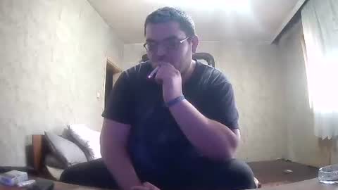 Snapshot of stefan90pt chatting on February 15, 7:38 am Stefan online show from February 15, 7:38 am
