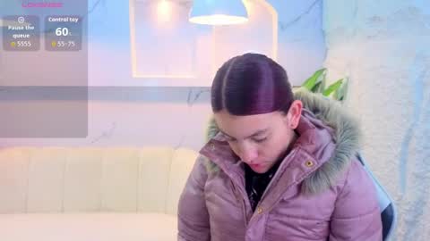 Stefania tp    730am - 1400 pm online show from April 2, 12:03 pm