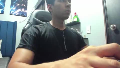 Snapshot of stefann_salvatore chatting on November 24, 10:53 pm Stefann Salvatore online show from November 24, 10:53 pm