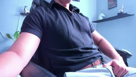 Snapshot of stefann_salvatore chatting on April 18, 7:07 pm Stefann Salvatore online show from April 18, 7:07 pm