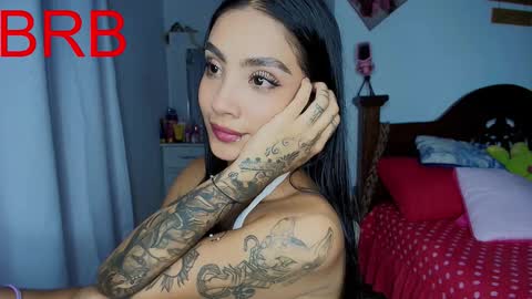 Im MiaIts my first day here  online show from November 13, 12:09 am