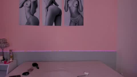 Stefany online show from March 22, 12:19 pm