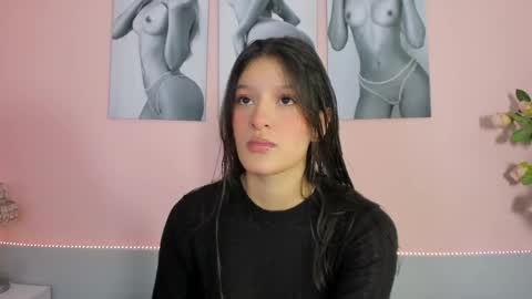 Snapshot of stefany_gonzales_ chatting on May 12, 12:13 pm Stefany online show from May 12, 12:13 pm