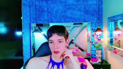 stefany piink online show from May 10, 4:34 pm