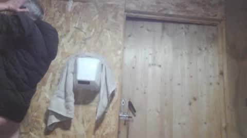 eros online show from February 16, 9:11 pm