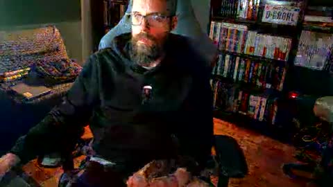 MeStef online show from May 8, 8:36 pm
