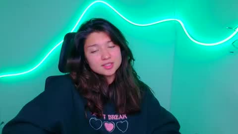 Snapshot of steffi_xo chatting on September 19, 9:15 pm Steffi online show from September 19, 9:15 pm