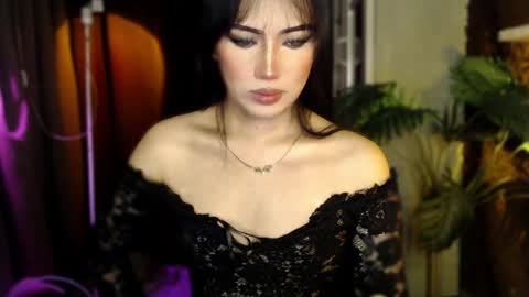 Stef online show from May 19, 6:14 pm