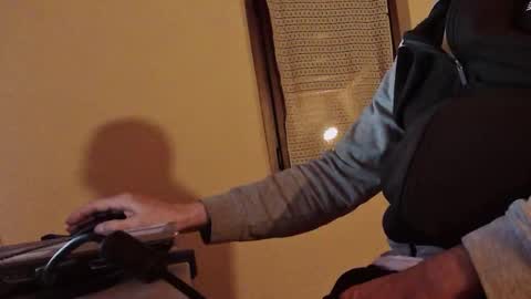 Snapshot of stefi444466 chatting on February 10, 3:10 am stefi444466 online show from February 10, 3:10 am