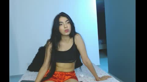 Snapshot of stefy787 chatting on March 30, 2:12 am Aurora online show from March 30, 2:12 am