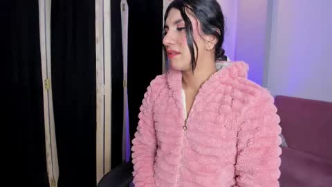 Stefany Bratz online show from March 10, 4:28 am