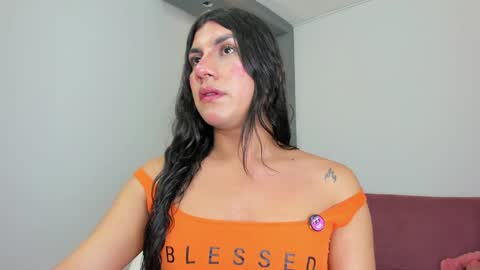 Stefany Bratz online show from May 5, 3:58 am