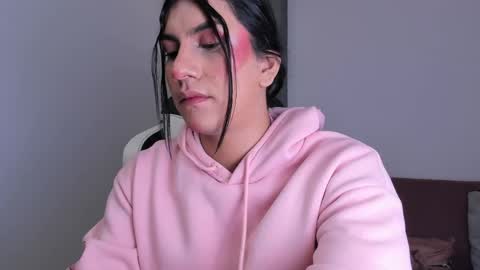 Stefany Bratz online show from May 15, 4:08 am