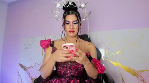 Stefany Bratz online show from May 19, 3:13 am