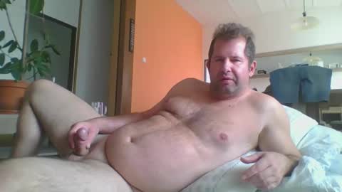 Snapshot of steki038434 chatting on September 10, 10:37 am steki038434 online show from September 10, 10:37 am