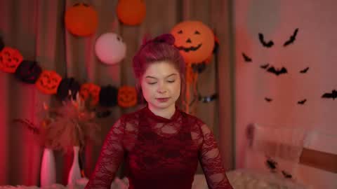 Stella online show from October 29, 12:24 am