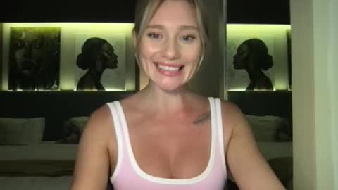 Stella online show from October 1, 12:55 pm