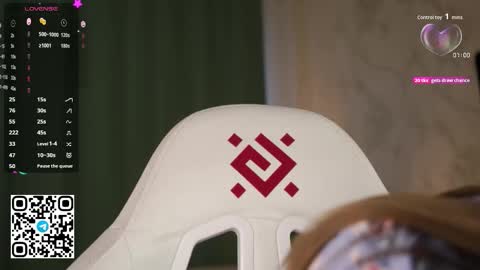 Stella online show from November 19, 9:53 am