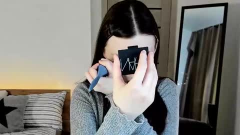 Snapshot of stella_sunny chatting on March 15, 1:22 am stella_sunny online show from March 15, 1:22 am