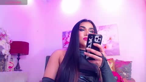 Snapshot of stellagrayts chatting on March 14, 8:09 am CALL ME STELLA online show from March 14, 8:09 am