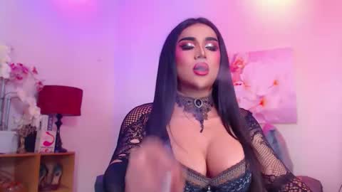 CALL ME STELLA online show from May 19, 6:53 am