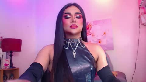 CALL ME STELLA online show from May 20, 6:52 am