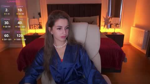 stellahoneywell online show from February 14, 2:36 pm