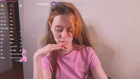 Snapshot of stellamontis chatting on June 18, 9:14 am Stella online show from June 18, 9:14 am