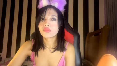 stellapapillon online show from March 22, 12:58 am