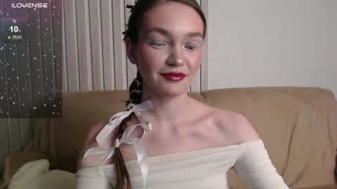 stellapayne online show from April 19, 4:50 pm