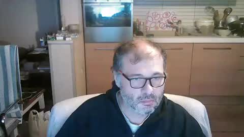Snapshot of stellar_mesh3d chatting on January 10, 3:39 am Mesh3D online show from January 10, 3:39 am