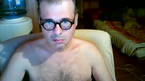 Snapshot of stellar_mesh3d chatting on September 14, 4:00 am Mesh3D online show from September 14, 4:00 am
