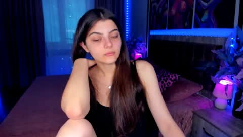 StellaRainbow online show from June 13, 4:43 am