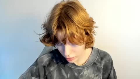 Snapshot of stellaswen chatting on January 6, 11:03 am S T E L L A online show from January 6, 11:03 am