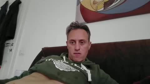 sten015 online show from February 26, 1:52 pm