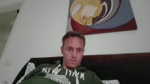 sten015 online show from November 18, 11:58 am