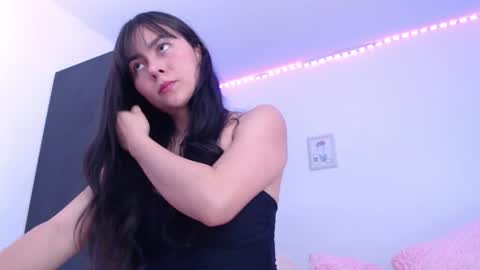 Snapshot of step_daughter_ chatting on June 27, 3:55 am MIA online show from June 27, 3:55 am